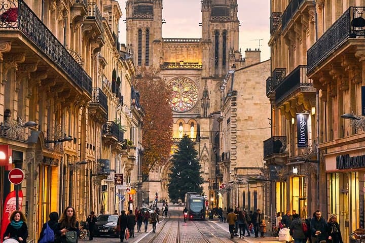 The Best of Bordeaux: Self-Guided Audio Tour