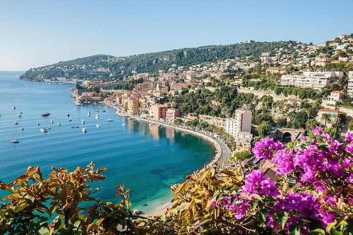Private Departure Transfer: Hotels in Antibes to Nice Airport