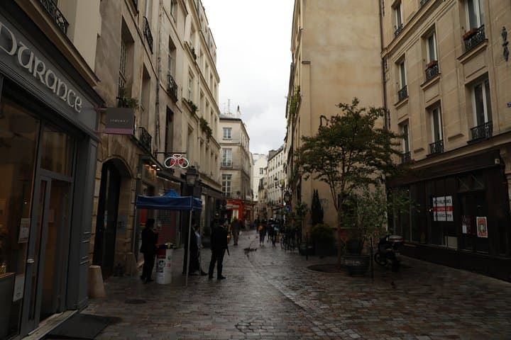 Rue des Rosiers