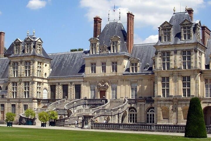 Castle Fontainebleau