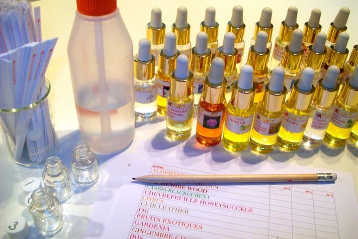 Paris Create your Own Perfume Workshop with a Perfumer