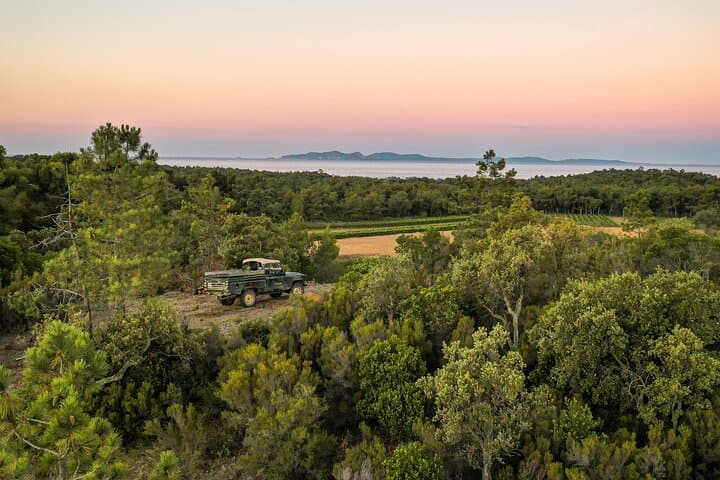 4x4 tour in a winery followed by a tasting