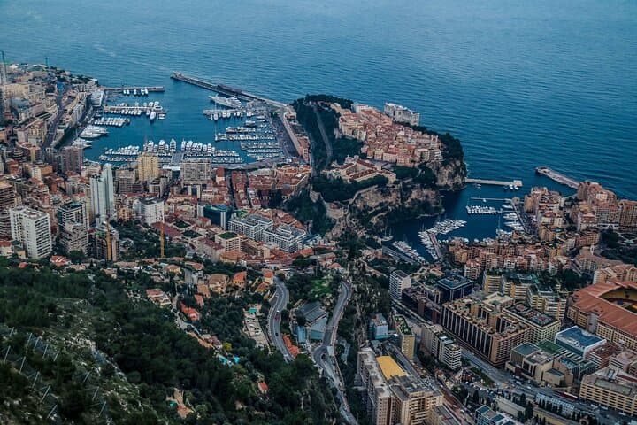Transfer Nice Côte d'Azur International Airport to Monaco