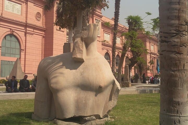 Day tour to Old Egyptian Museum and Khan Khalili Bazaar