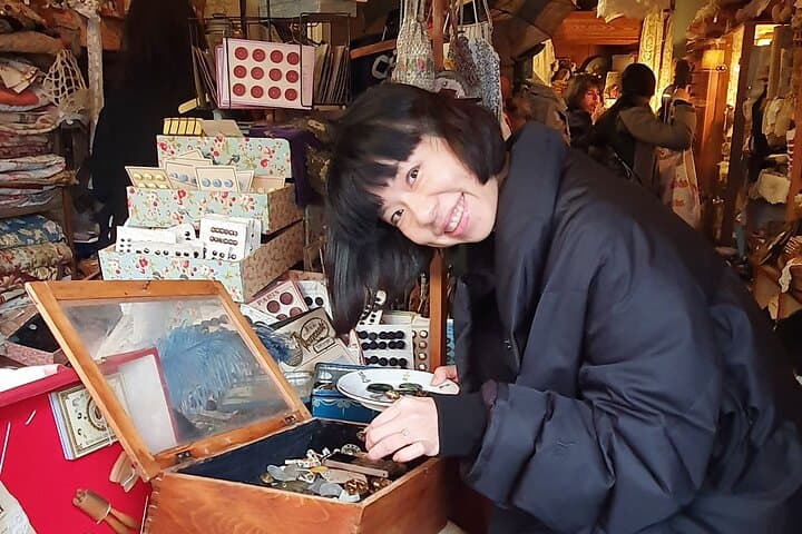 Paris Private Shopping Tour at the Antique Flea Market