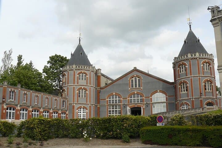 Champagne Pommery & Grand Cru Vineyards with a Private Driver