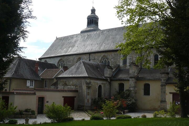 Custom Planned Visit to Dom Perignon Cellar & 2nd Great Vineyard