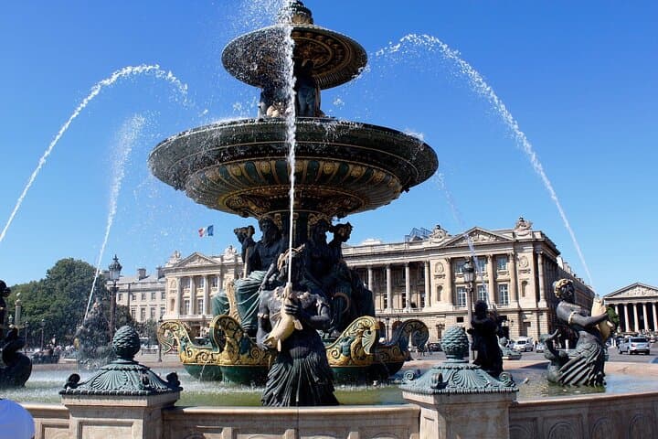 7 day Paris Must-Do Burgundy Champagne Culture Wine Small Group15