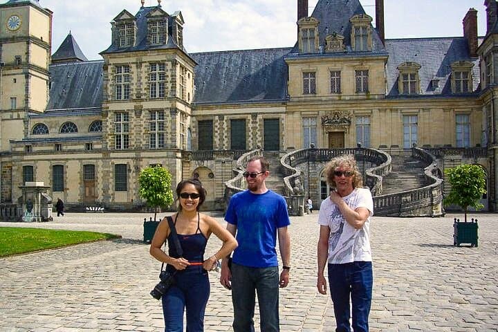Fontainebleau Day Trip from Paris with a Local: Private & Personalized