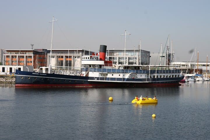 Paddle steamer Princess Elizabeth