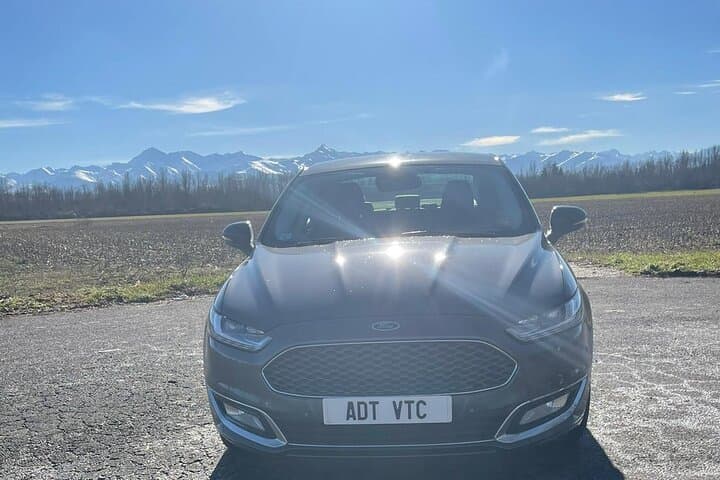 Private Driver VTC Uzein Airport and City