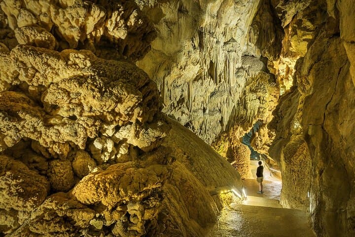 Cerdon caves gallery