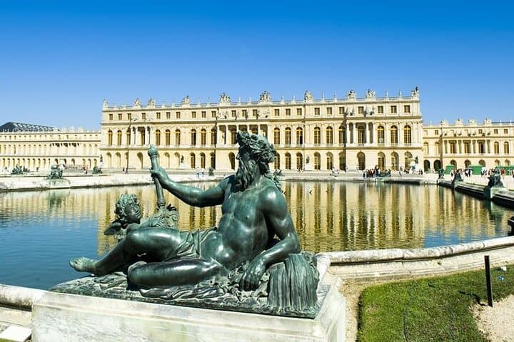 Versailles