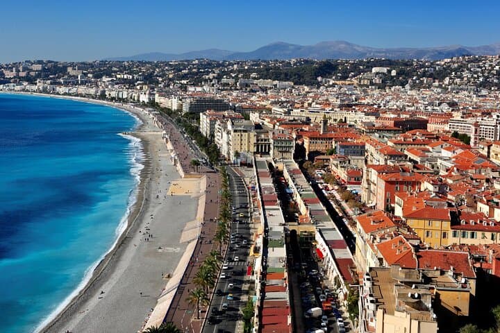 5-day Private Paris, Burgundy, Provence, Nice Live Guided Tour