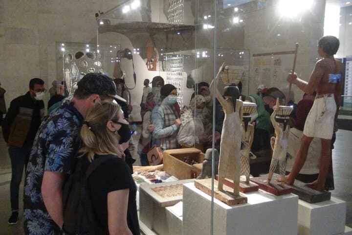 Half-Day Tour To The Mummies Museum & 1Hour Felucca Nile Ride
