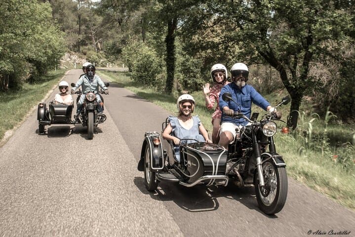 From Aix-en-Provence: Sidecar Day Tour with Wine tastings