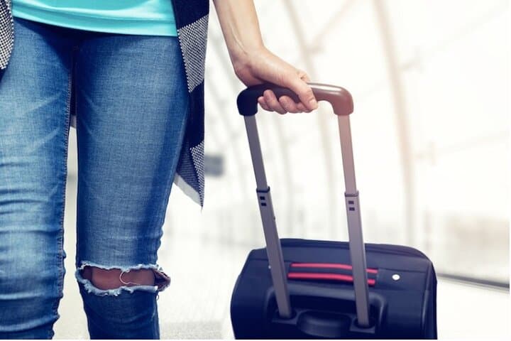 Private Transfer from Charle de Gaulle Airport to Paris