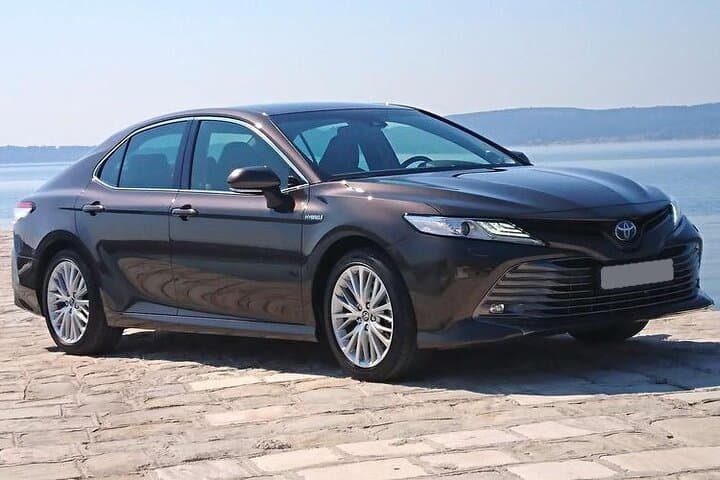 Departure Transfer from Nice City to Côte d'Azur Airport NCE in Private Car