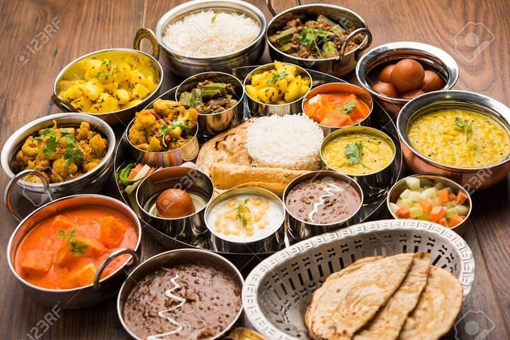 Private illumination Tour in Paris with Indian Dinner hotel Pickup