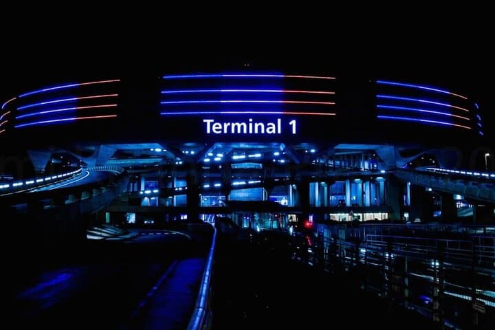 Private Transfert : From PARIS Charles de Gaules Airport > ROUEN