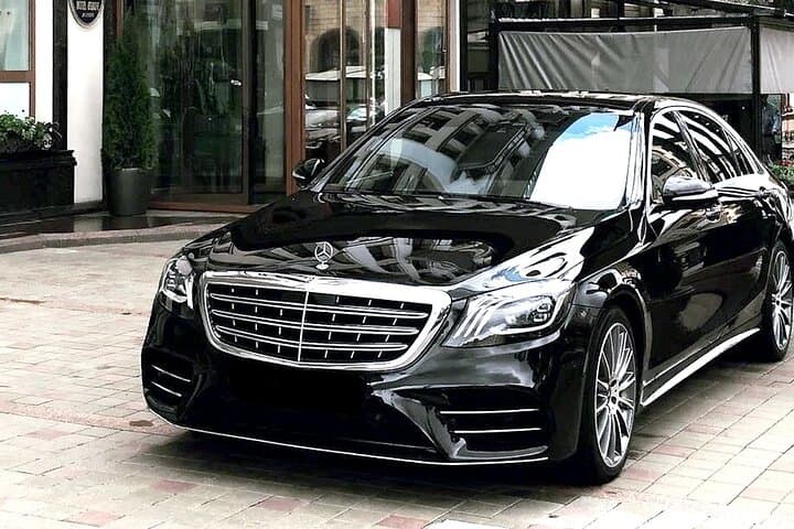 Private Transfer: Nice Airport NCE to Cannes in Luxury Car