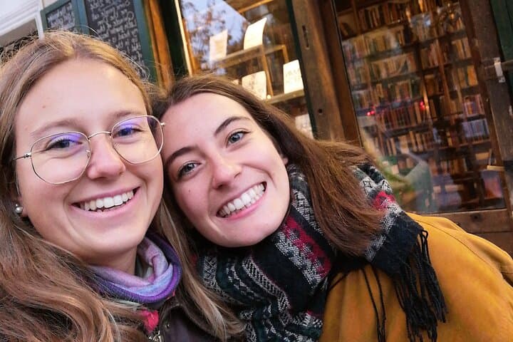 Live, Laugh, Love Along the Seine: Self-Guided Romantic Tour