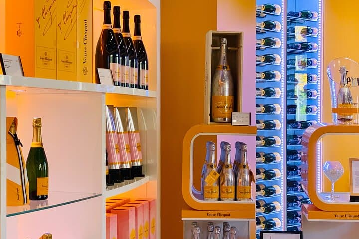Epernay (World Capital Of Champagne)-Transportation Private Trip