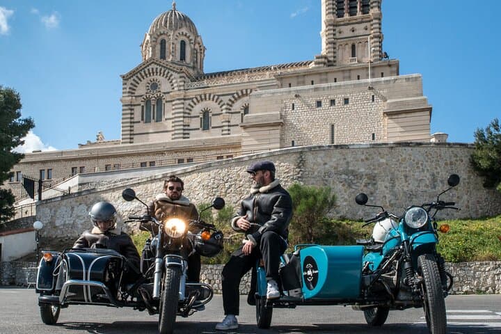 Marseille : 2-Hour Sidecar Sightseeing Tour
