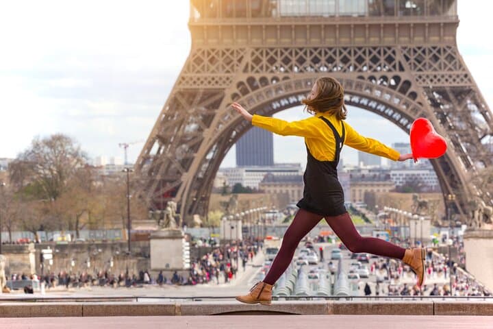 Photographer, Professional Photo Shoot - Eiffel Tower