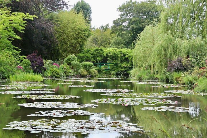 Giverny Half-Day Small-Group Tour from Paris – Max 7 Guests