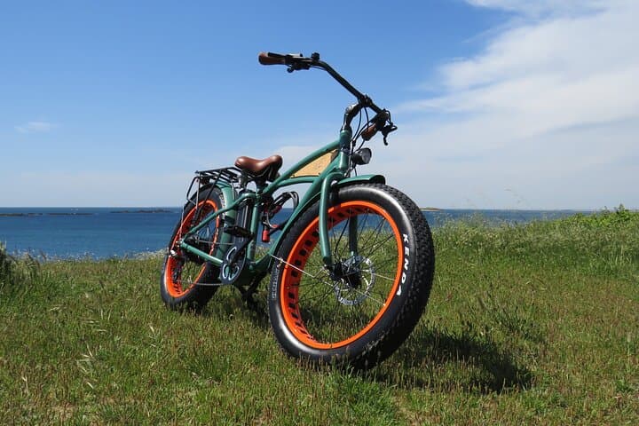 Half day circuit in Electric Fatbike Guided by GPS