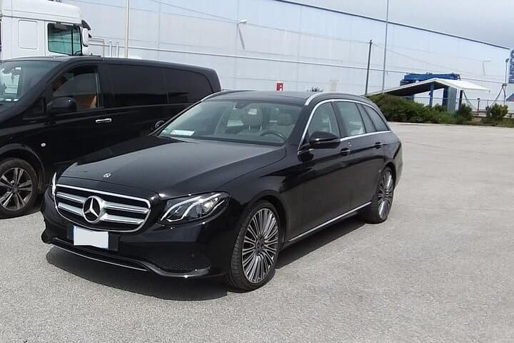 Nice Cote d'Azur Airport (NCE) to Nice hotels - Arrival Private Transfer