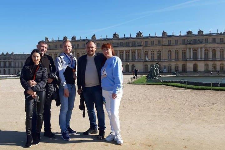 Versailles Semi-Private Guided Tour with Train