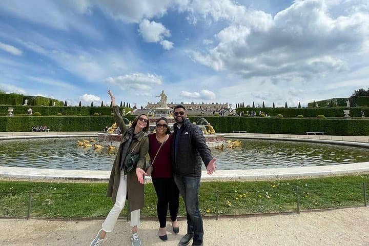 Versailles Semi-Private Guided Tour with Train