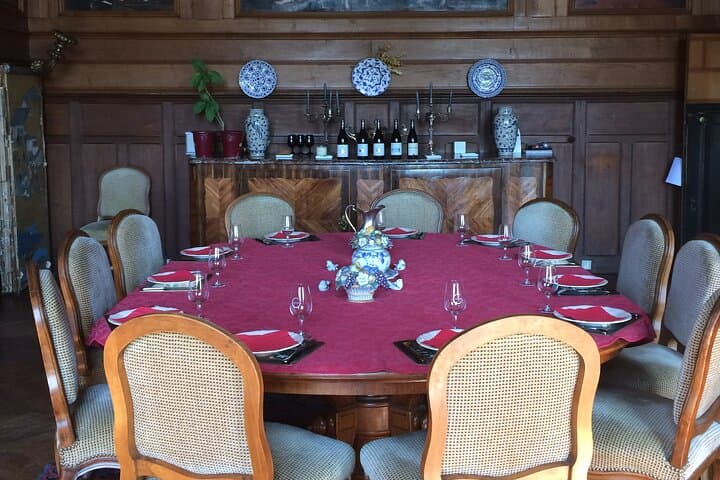 A warm welcome in the castle dining room.