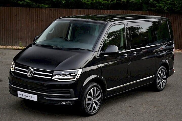 Private Transfer One Way from Paris Hotel to Disneyland Paris