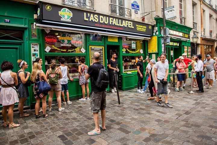 Paris - Visit the famous " Le Marais " with a Private Guide