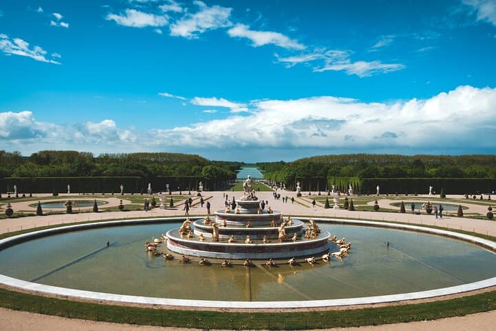Private tour of Paris and Versailles from Paris with pick up
