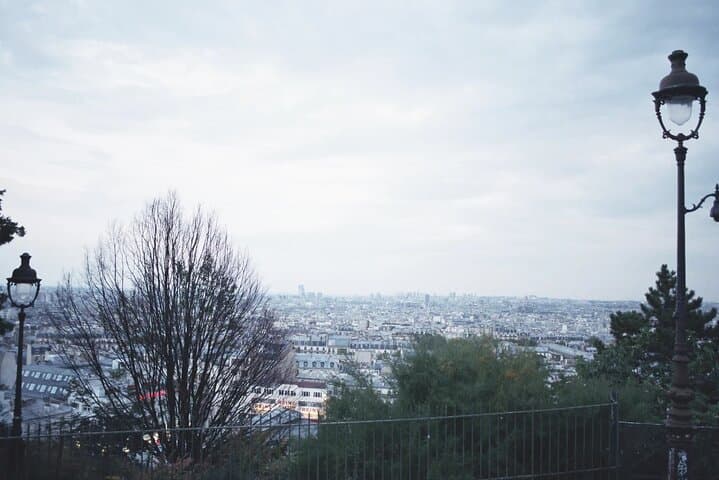 8 hours Paris tour with Montmartre, Marais, Galeries Lafayette and Lunch cruise