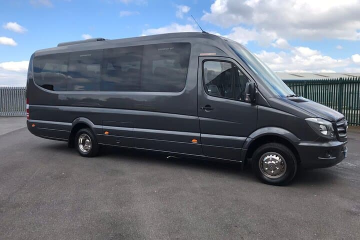 Paris to Cannes Private Transfer
