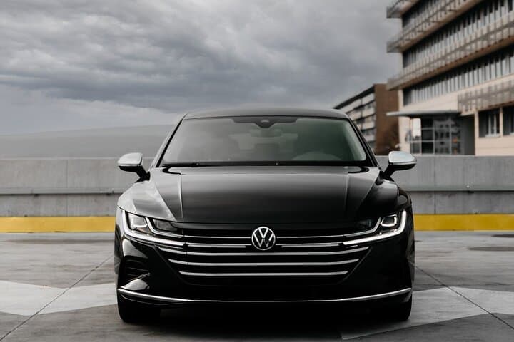 Lyon to Paris Private Transfer