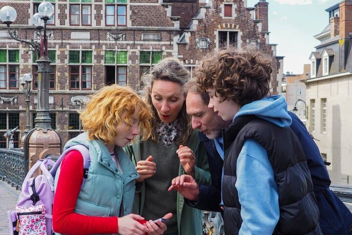 Urban escape game in Lille - Crazytopia