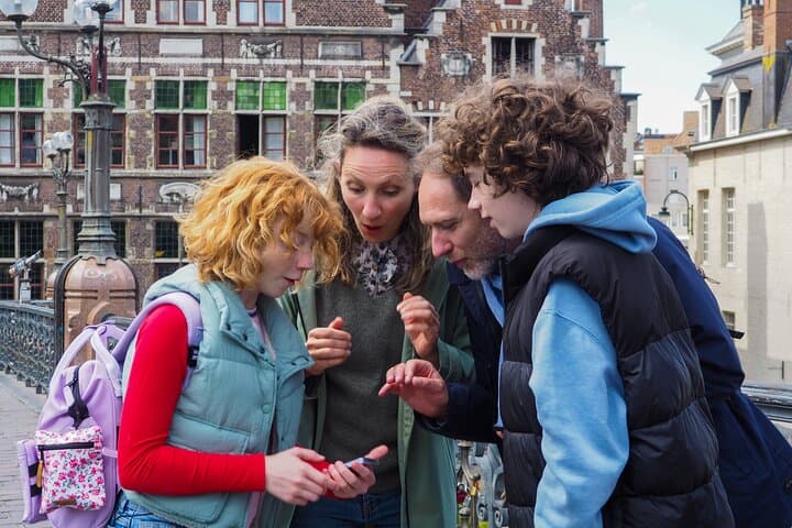 Play an urban Escape Game in Strasbourg with family, friends or colleagues!
