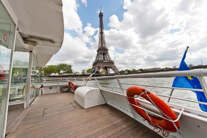 Paris Seine River Hop-On Hop-Off Sightseeing Cruise