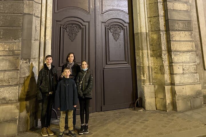 Paris Le Marais Self-Guided Quest: The Mysterious Note