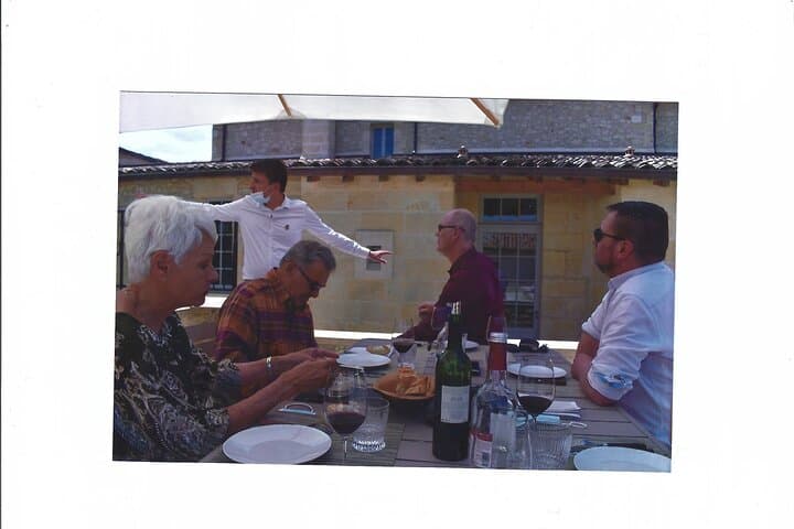 1-Day Private Wine Tour in ST-Émilion cellar circuit