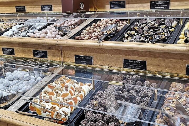 Paris Sweet & Chocolate Family Treasure Hunt