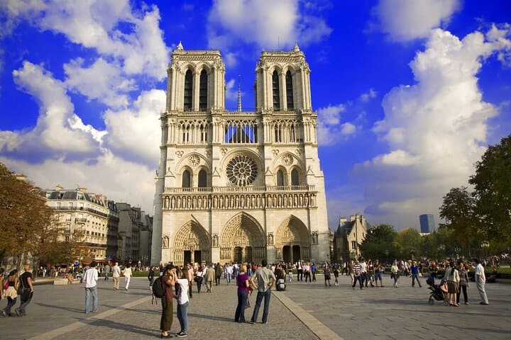 Île de la Cité, the Old Town of Paris Private Guided Tour