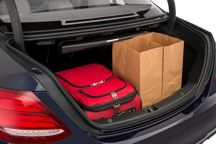Paris City Departure Private Transfer to Paris Airport CDG by Car