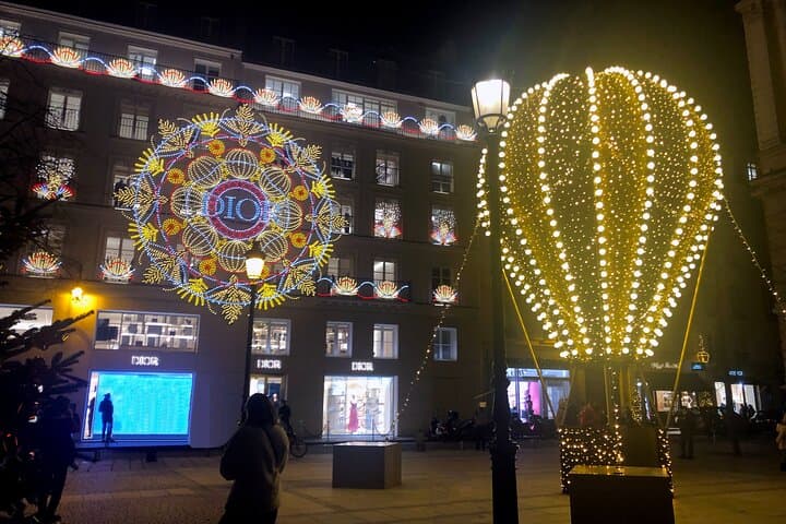 Paris Christmas Decorations Tour